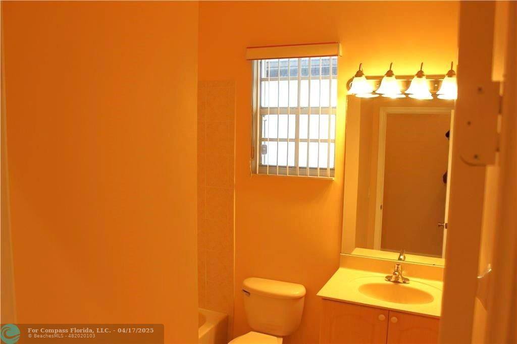 Apartment for rent at 10670 Oldhammock Way, Wellington, FL 33414