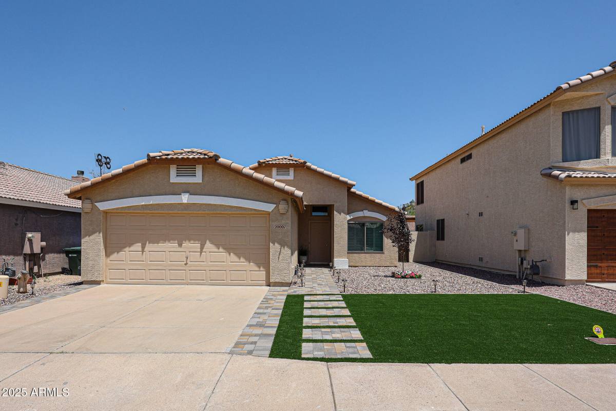 Apartment for rent at 20007 N 20th Way, Phoenix, AZ 85024