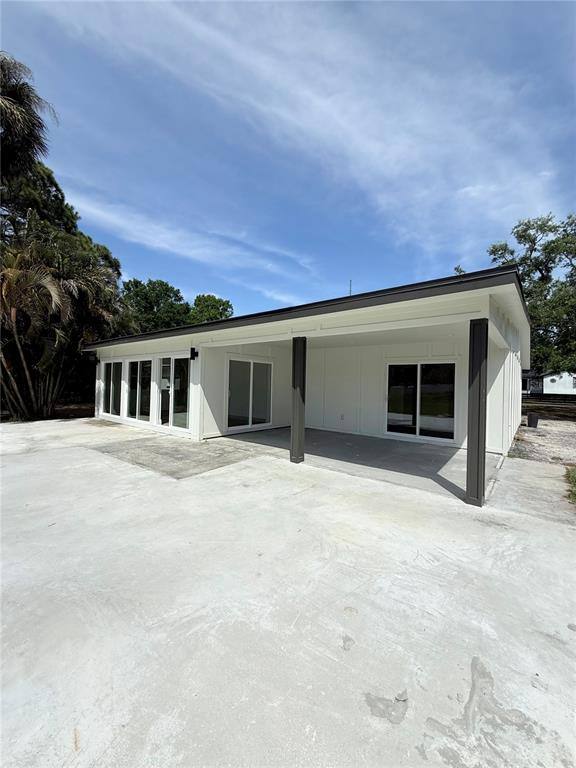 Apartment for rent at 1913 S 47th St, Tampa, FL 33619