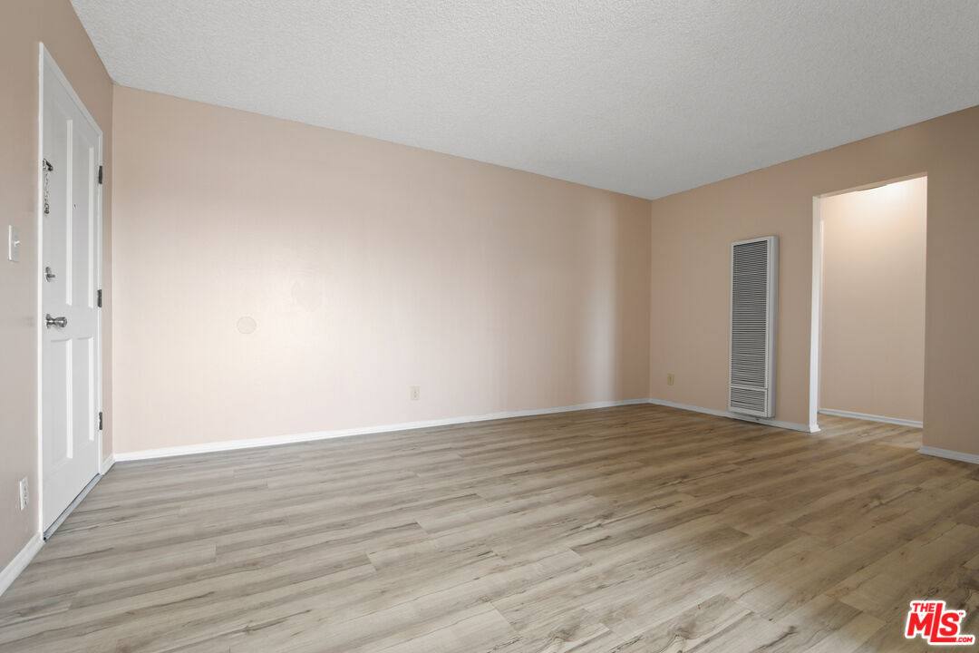 Apartment for rent at 14108 Doty Ave #38, Hawthorne, CA 90250