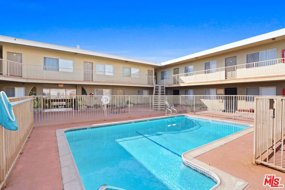 Apartment for rent at 14108 Doty Ave #38, Hawthorne, CA 90250
