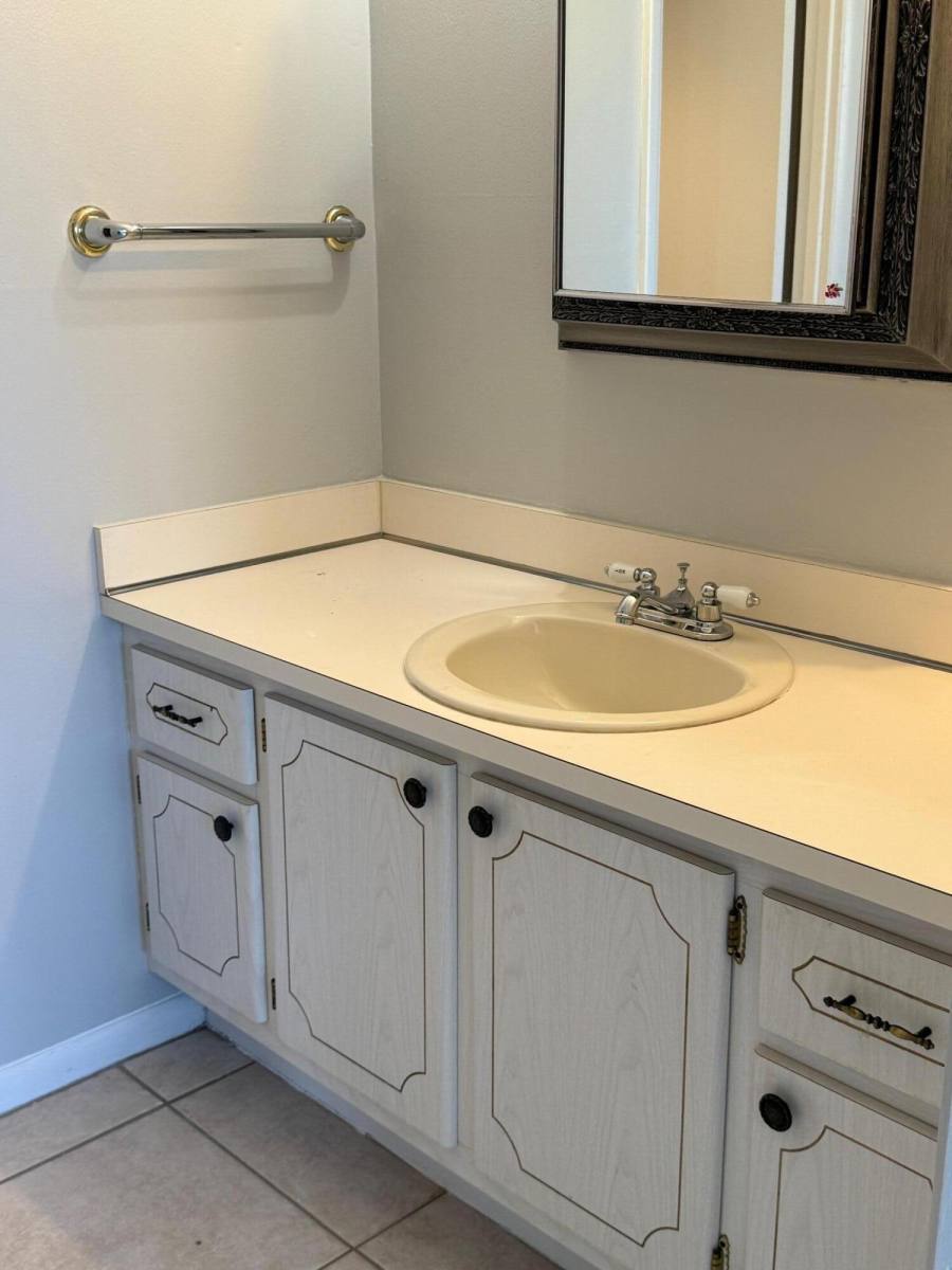 Apartment for rent at 1236 Hillsboro Mile #508, Pompano Beach, FL 33062