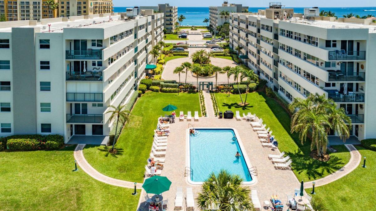 Apartment for rent at 1236 Hillsboro Mile #508, Pompano Beach, FL 33062