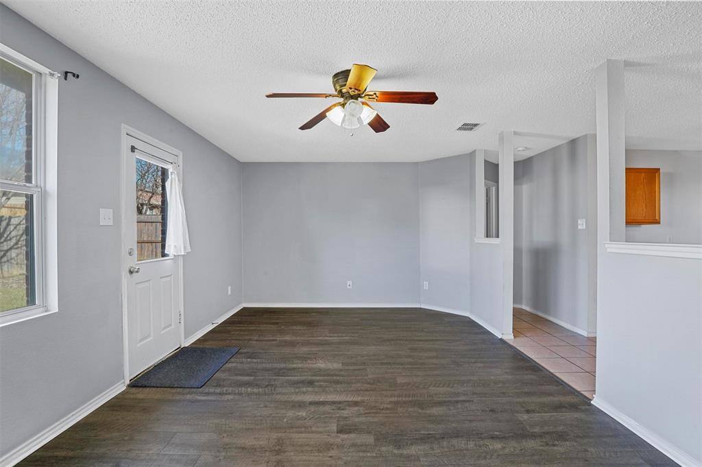 Apartment for rent at 1713 Baxter Springs Dr, Justin, TX 76247