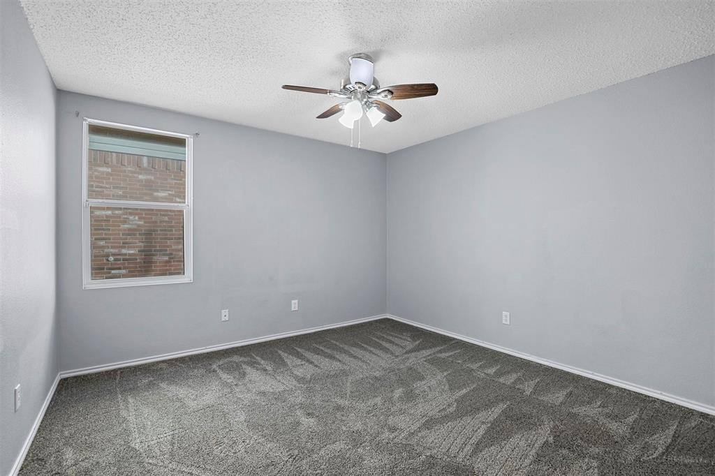 Apartment for rent at 1713 Baxter Springs Dr, Justin, TX 76247