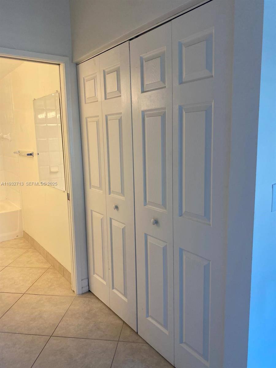 Apartment for rent at 8060 N Nob Hill Rd #102, Fort Lauderdale, FL 33321
