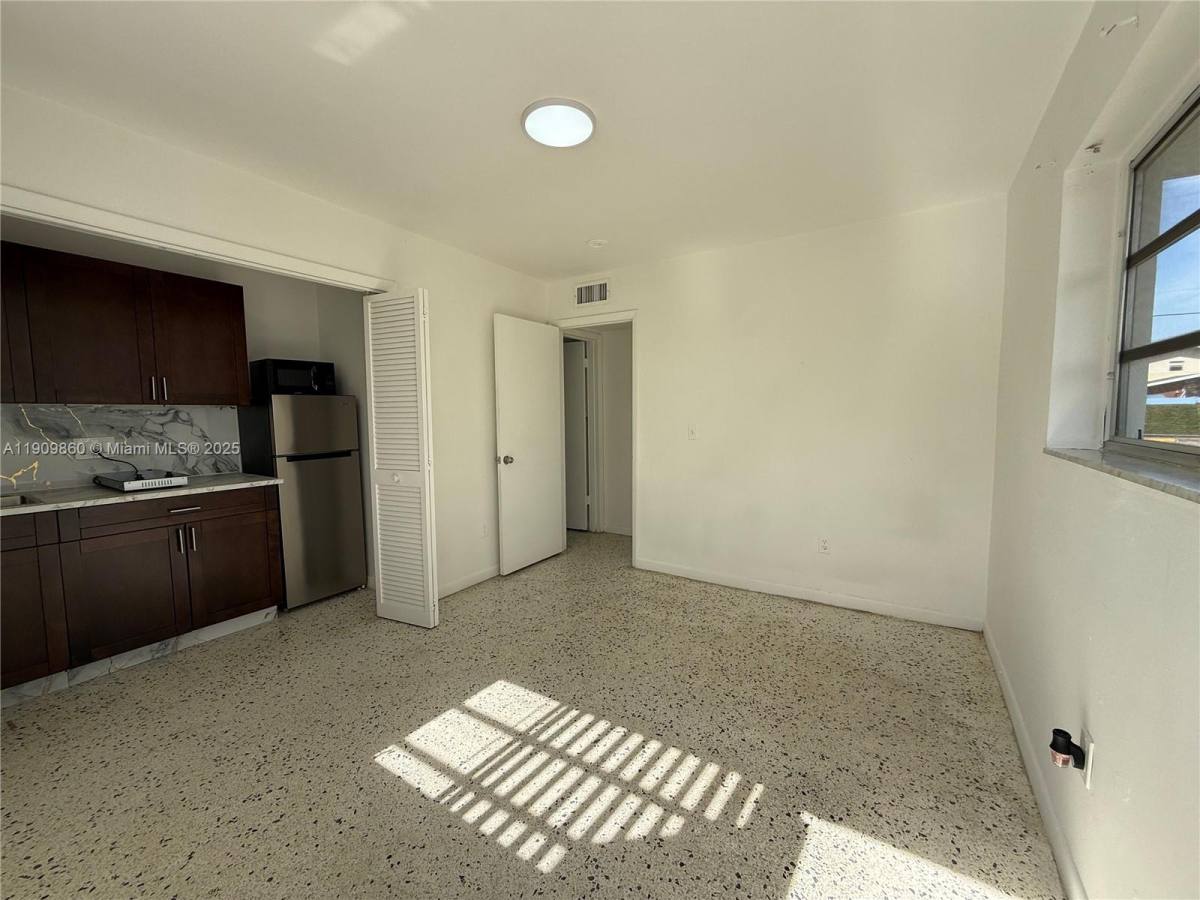 Apartment for rent at 3200 SW 88th Place, Miami, FL 33165