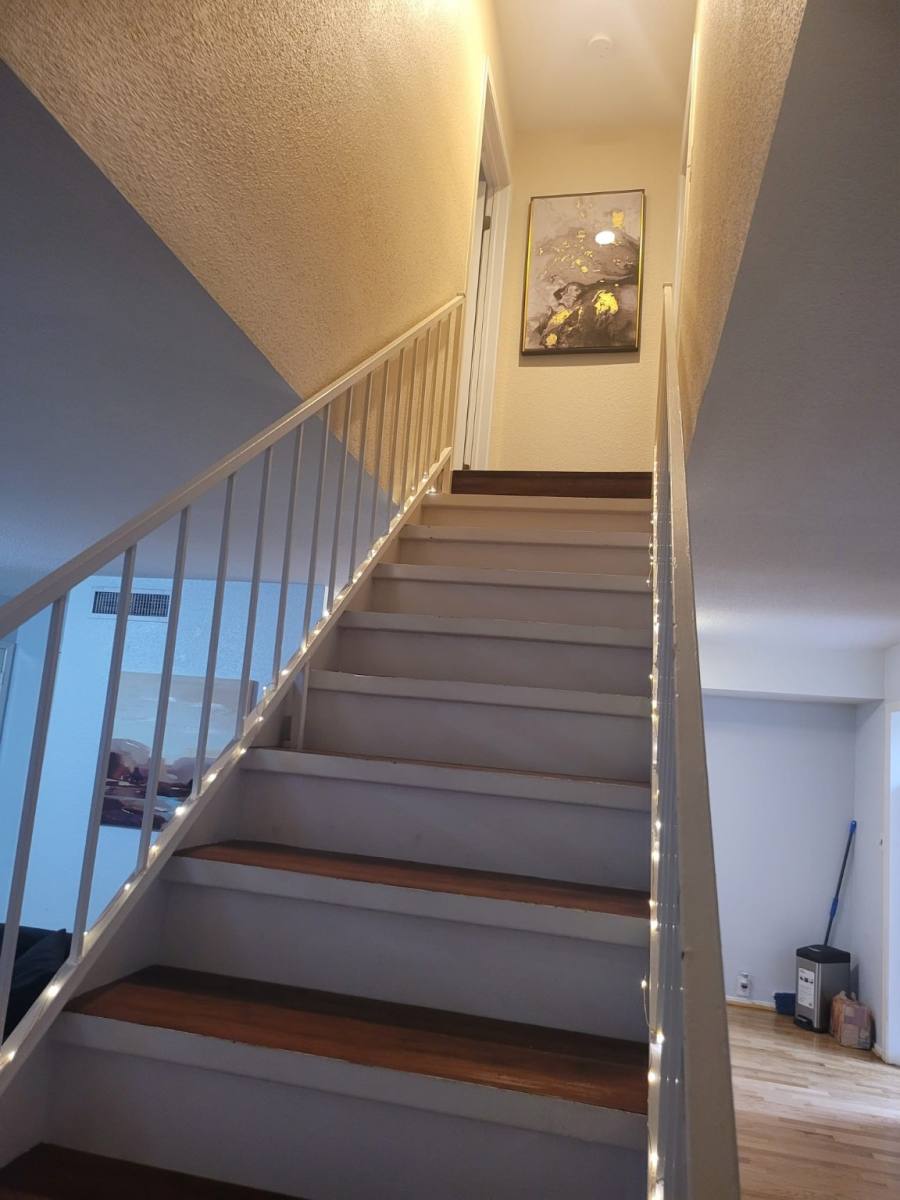 Townhouse for rent at 3303 W Greenridge Dr #15, Houston, TX 77057