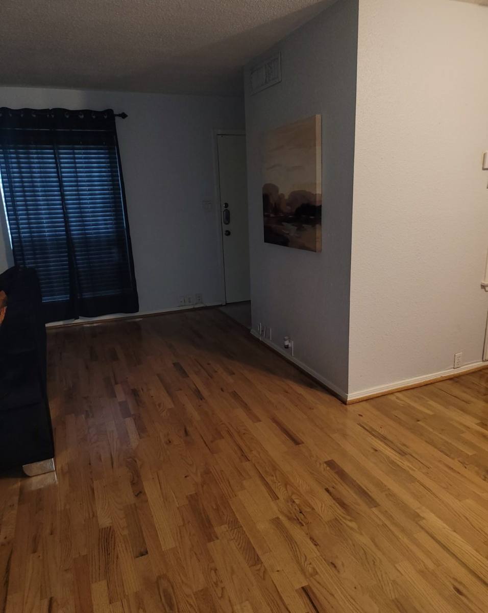 Townhouse for rent at 3303 W Greenridge Dr #15, Houston, TX 77057