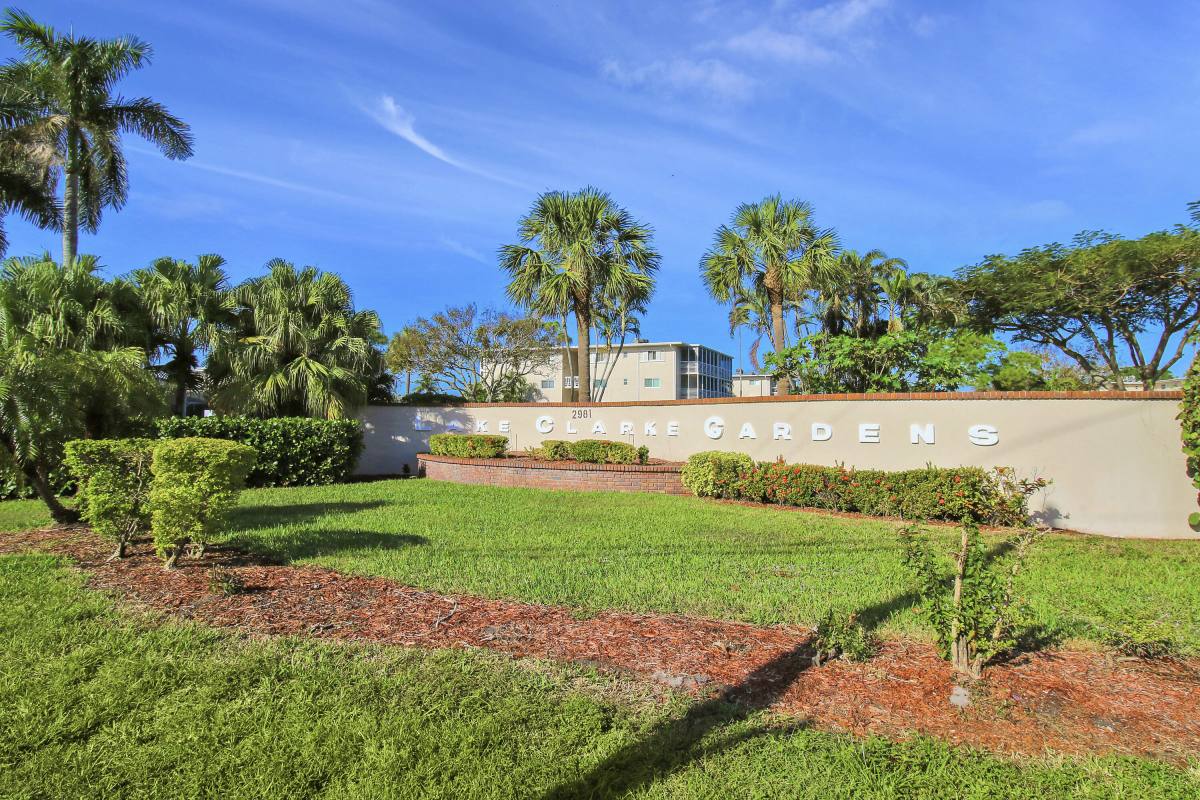 Condo for rent at 2770 Garden Dr S #212, Lake Worth, FL 33461
