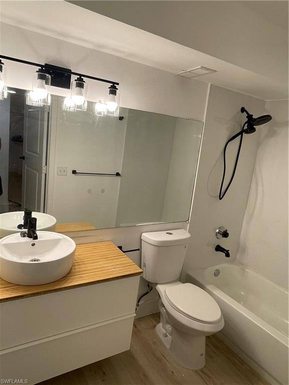 Condo for rent at 13571 Eagle Ridge Dr #1325, Fort Myers, FL 33912