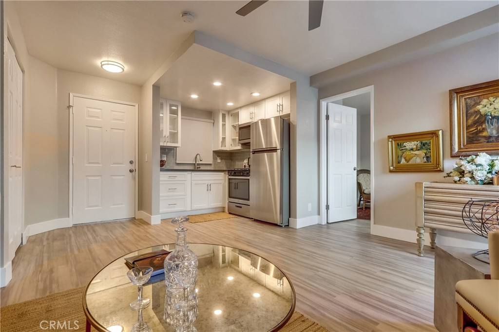 Apartment for rent at 312 Broadway St #312-5, Laguna Beach, CA 92651
