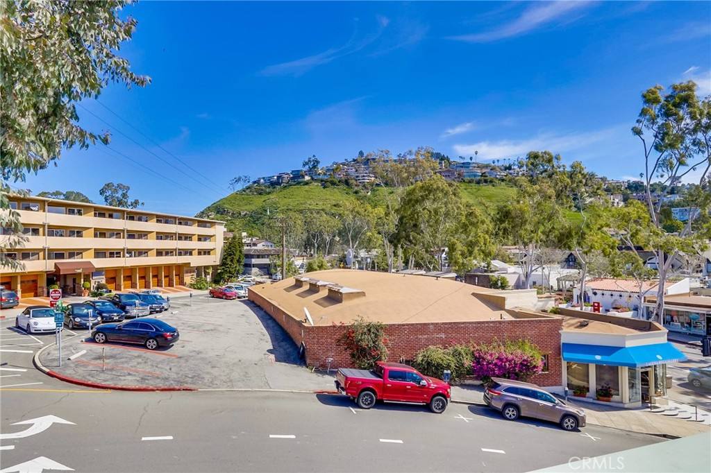 Apartment for rent at 312 Broadway St #312-5, Laguna Beach, CA 92651