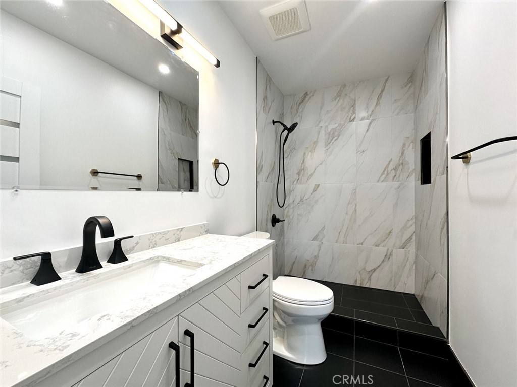 Condo for rent at 6255 Woodman Ave #201, Van Nuys, CA 91401