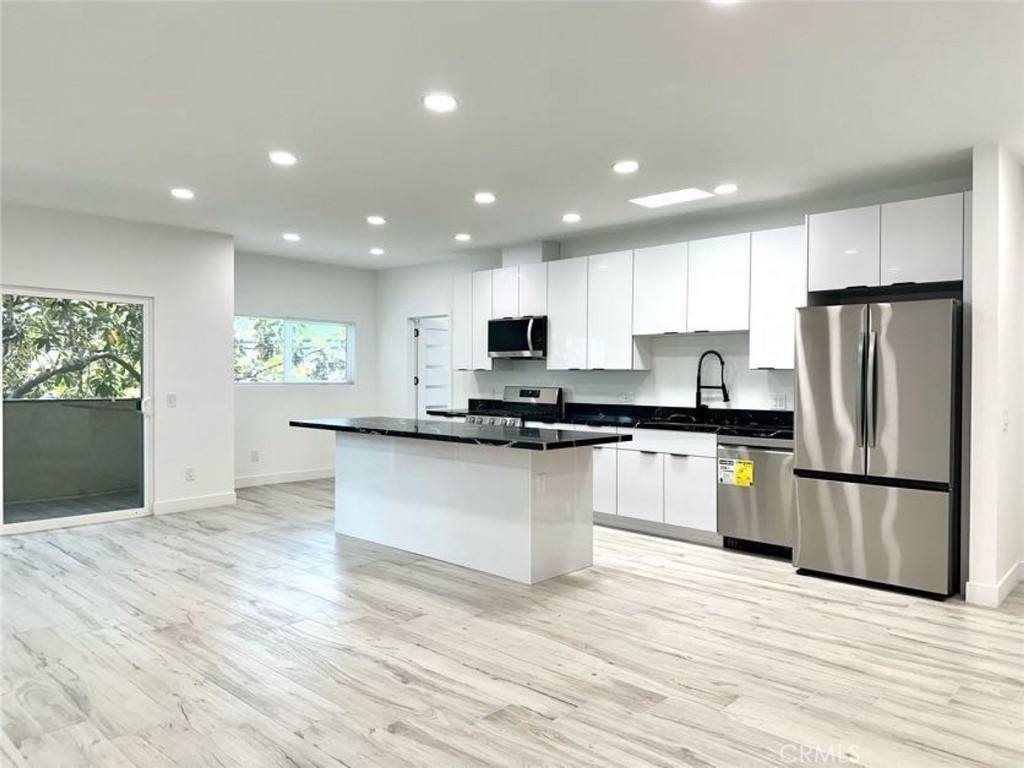 Condo for rent at 6255 Woodman Ave #201, Van Nuys, CA 91401
