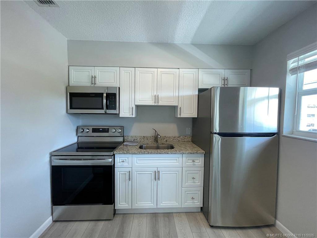 Apartment for rent at 661 Hernando St #661-9, Fort Pierce, FL 34949