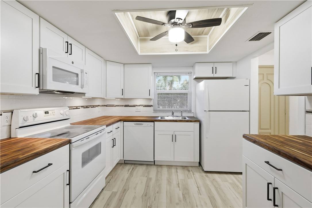 Apartment for rent at 400 18th St #400M1, Vero Beach, FL 32960