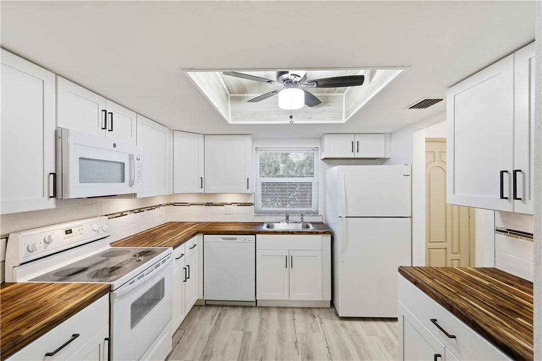 Apartment for rent at 400 18th St #400M1, Vero Beach, FL 32960