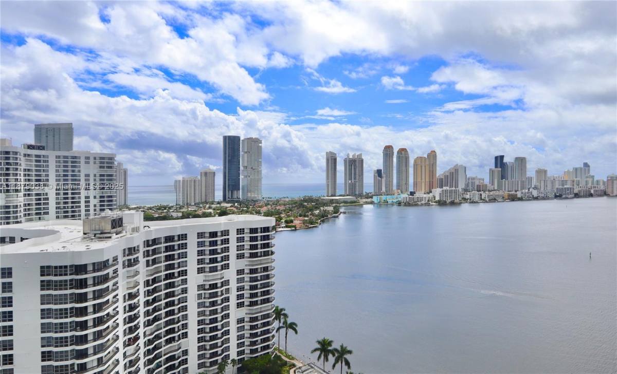 Apartment for rent at 3530 Mystic Pointe Dr #2510, Miami, FL 33180
