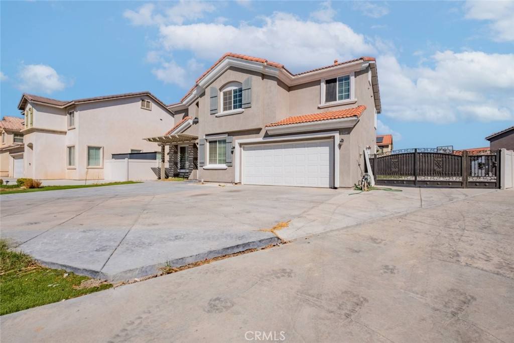 Apartment for rent at 6349 Catania Court, Palmdale, CA 93552