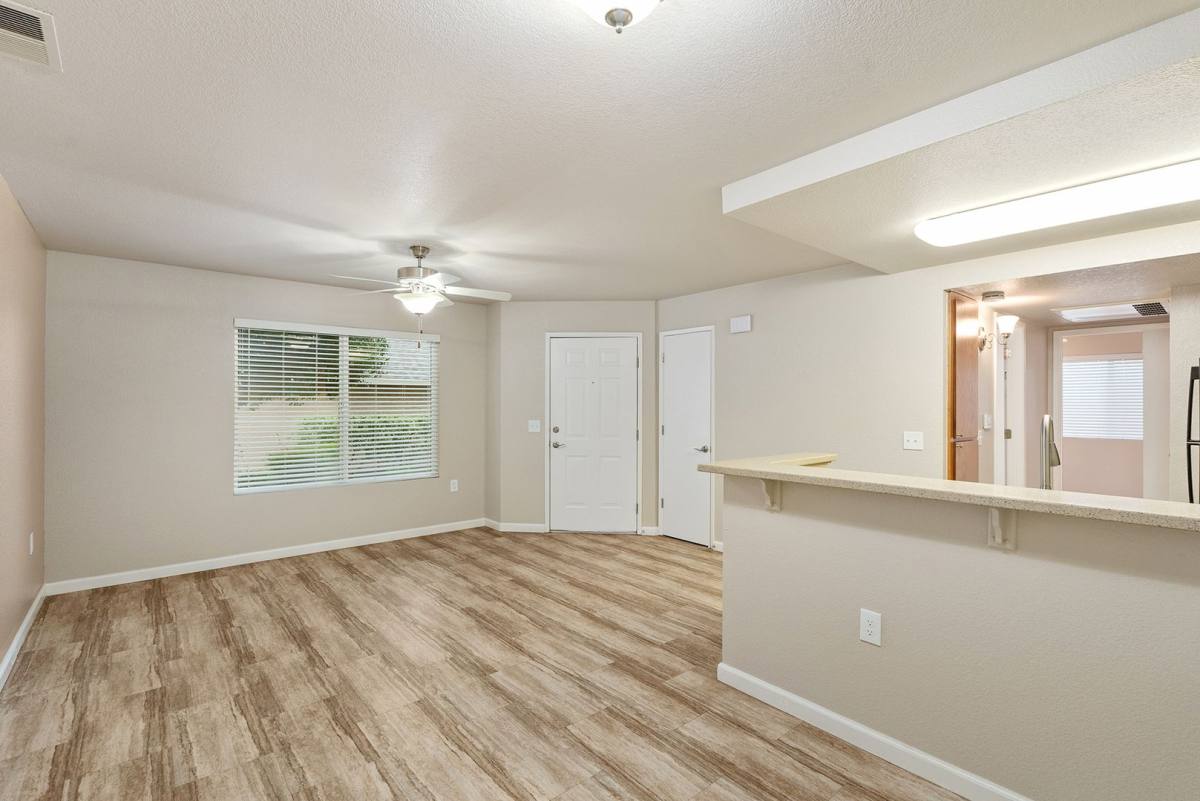 Apartment for rent at 2002 Huntington Dr, Chico, CA 95928