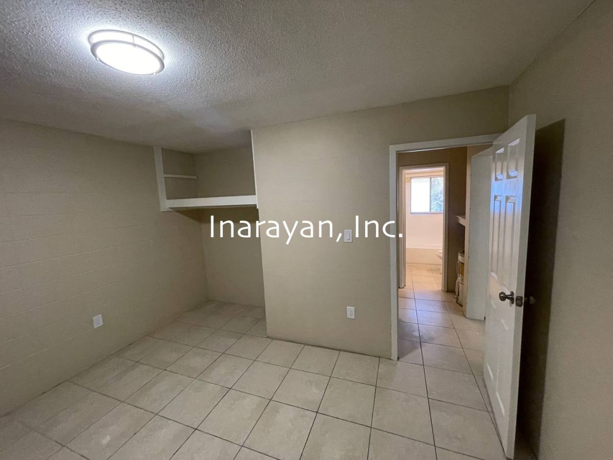 Apartment for rent at 1011-1013 Dewitt Dr, Orlando, FL 32805