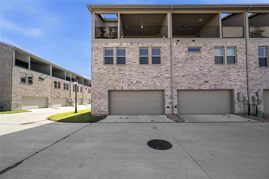 Townhouse for rent at 3544 Thistlewood Dr, Plano, TX 75074