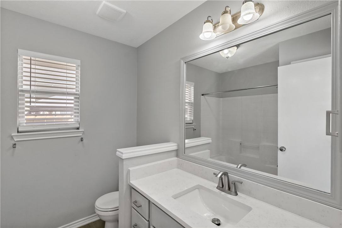 Apartment for rent at 1002 Crested Point Dr, College Station, TX 77845