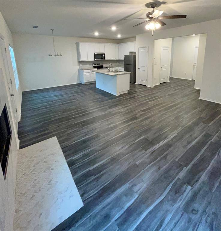 Apartment for rent at 103 E 15th St #103, Bonham, TX 75418