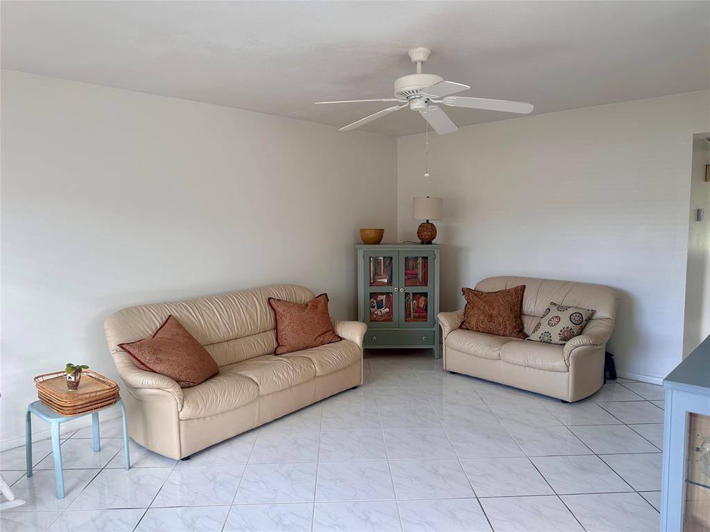 Condo for rent at 200 Mansfield E #200, Boca Raton, FL 33434