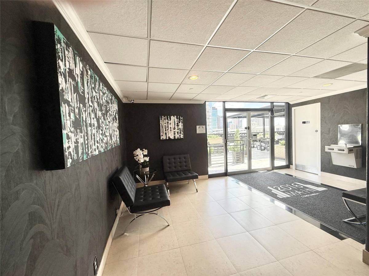Apartment for rent at 2016 Main St #1904, Houston, TX 77002