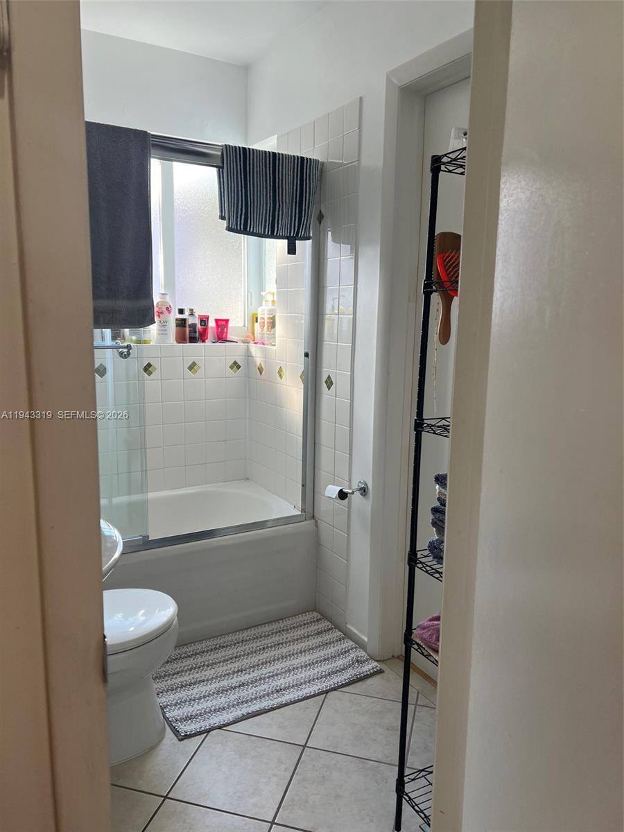 Apartment for rent at 225 SE 16th Ave #225-8, Fort Lauderdale, FL 33301