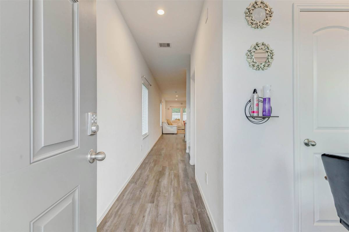 Apartment for rent at 5122 Sequoia Heights Lane, Spring, TX 77373