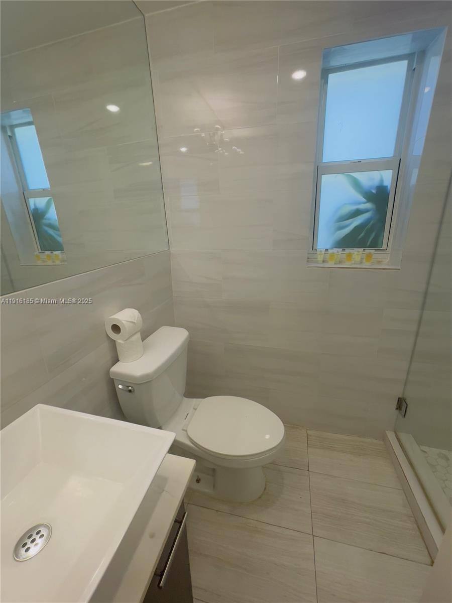 Apartment for rent at 7710 Harding Ave #403, Miami Beach, FL 33141
