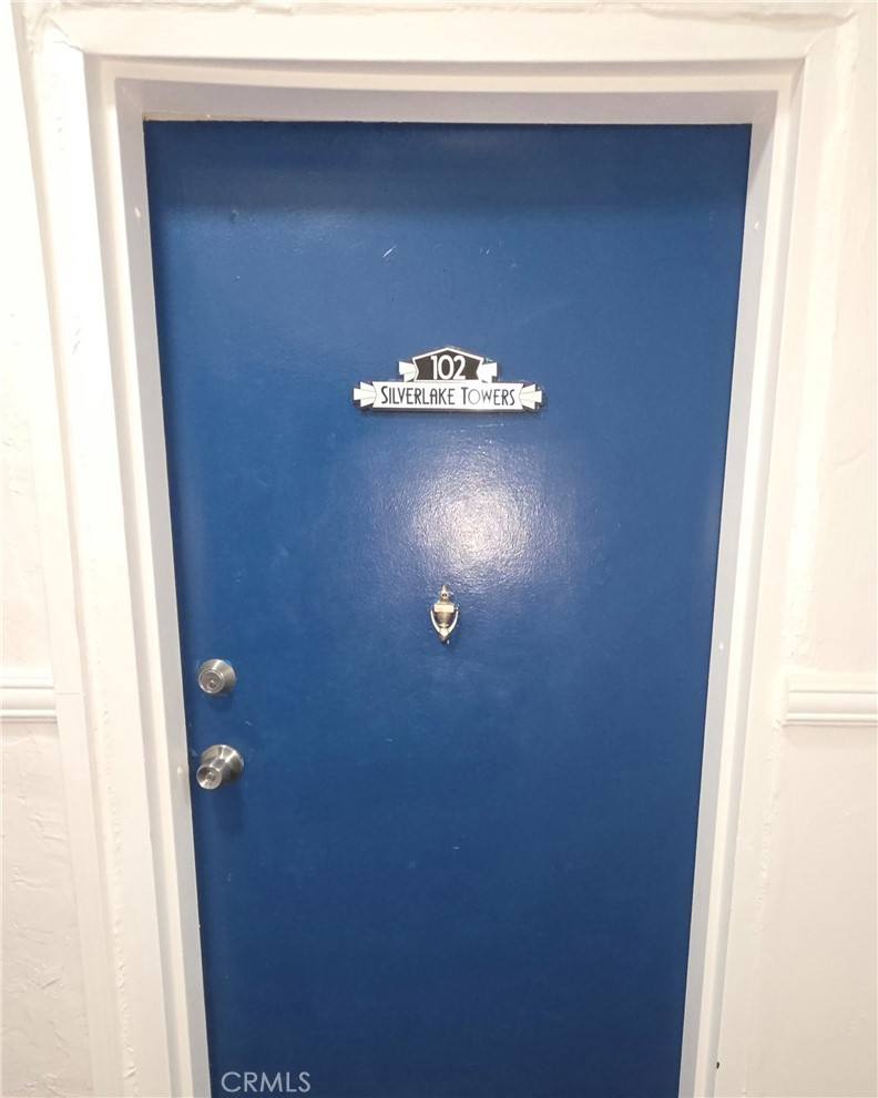 Apartment for rent at 3408 Sunset Blvd #102, Los Angeles, CA 90026