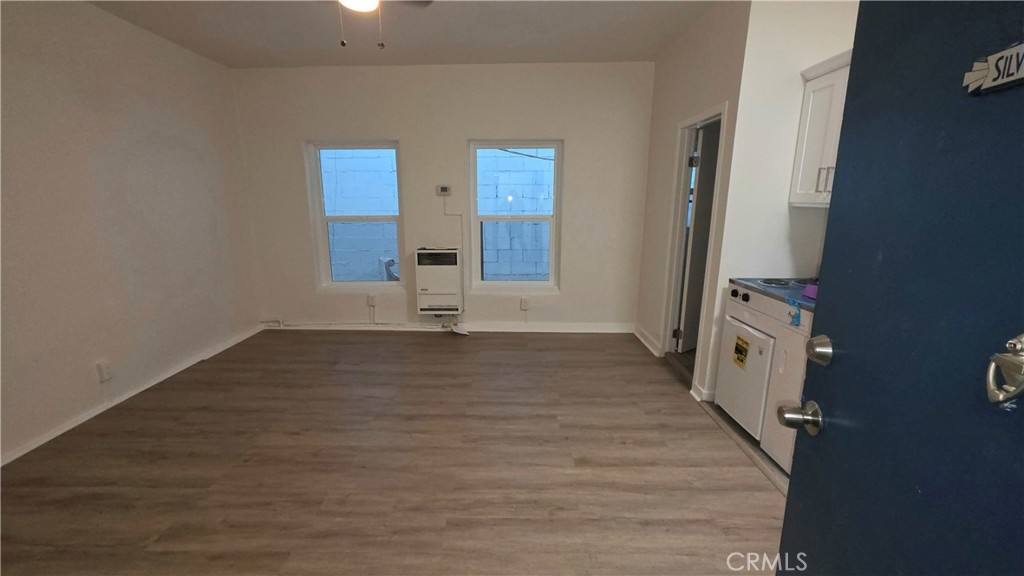 Apartment for rent at 3408 Sunset Blvd #102, Los Angeles, CA 90026