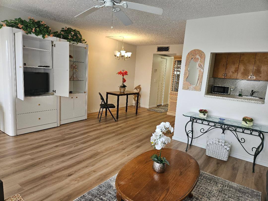 Apartment for rent at 300 Village Green Circle S #408, Lake Worth, FL 33461