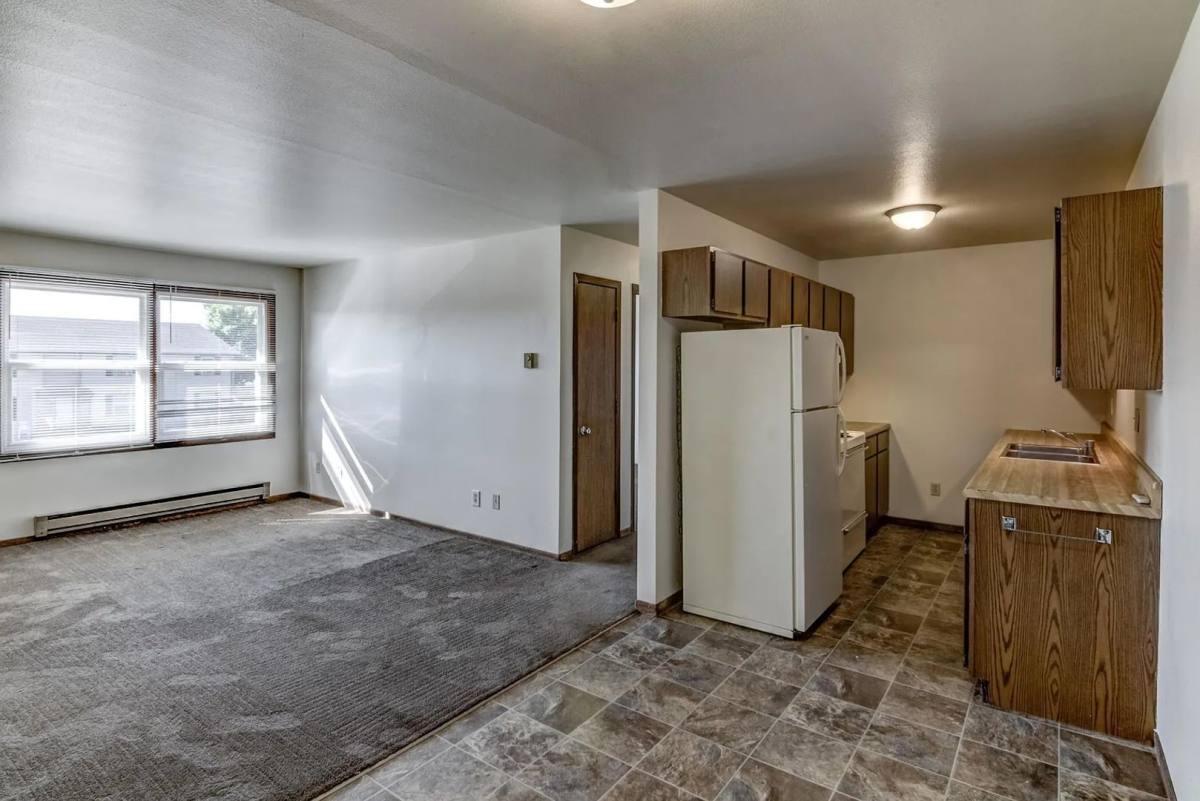 Apartment for rent at 1117 Imperial Circle, Eau Claire, WI 54701