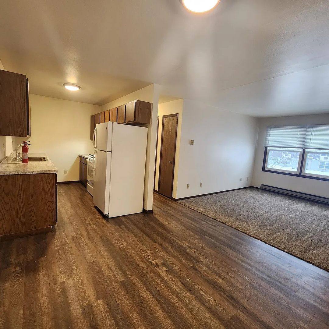 Apartment for rent at 1117 Imperial Circle, Eau Claire, WI 54701