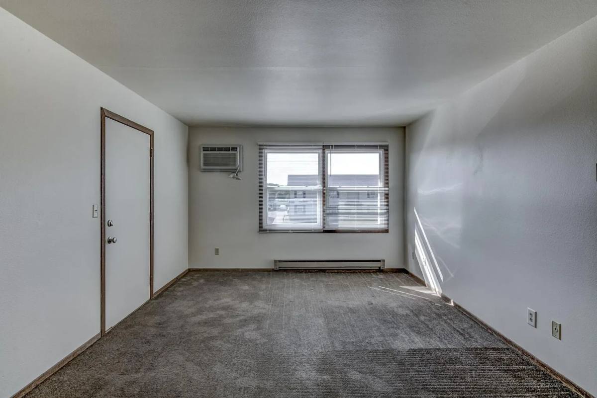 Apartment for rent at 1117 Imperial Circle, Eau Claire, WI 54701