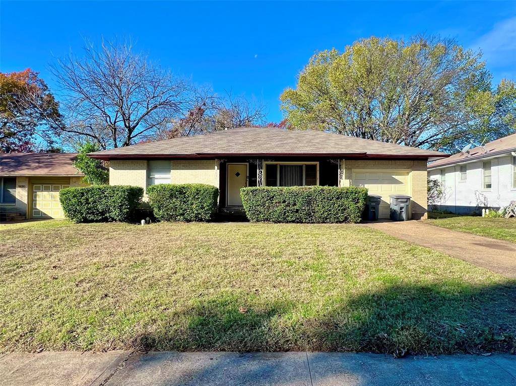 Apartment for rent at 3423 Perryton Dr, Dallas, TX 75224