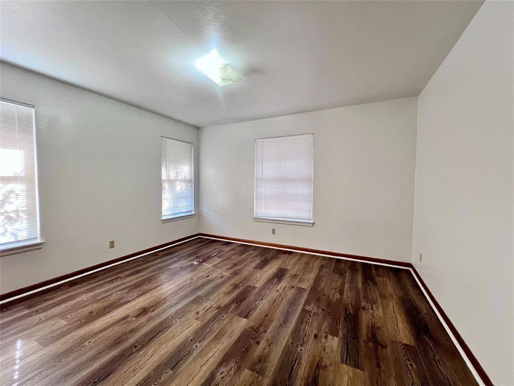 Apartment for rent at 3423 Perryton Dr, Dallas, TX 75224