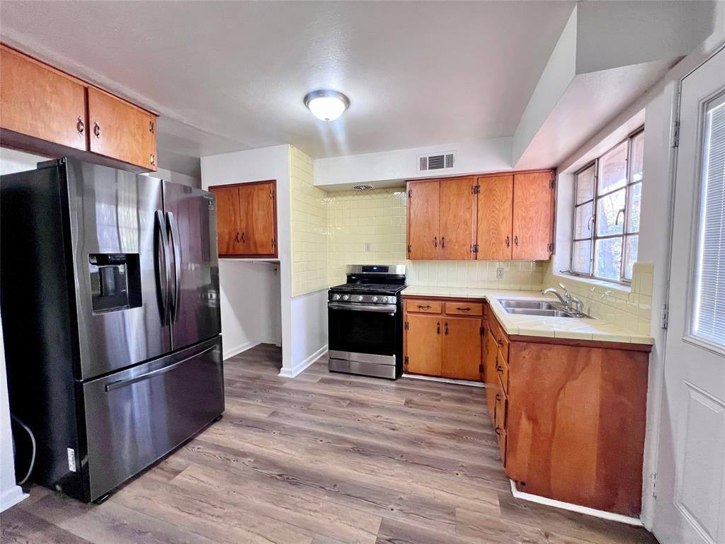 Apartment for rent at 3423 Perryton Dr, Dallas, TX 75224