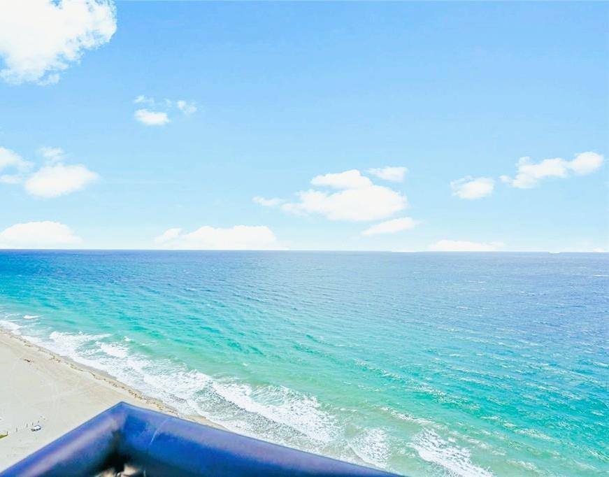 Apartment for rent at 3800 Galt Ocean Dr #1106, Fort Lauderdale, FL 33308