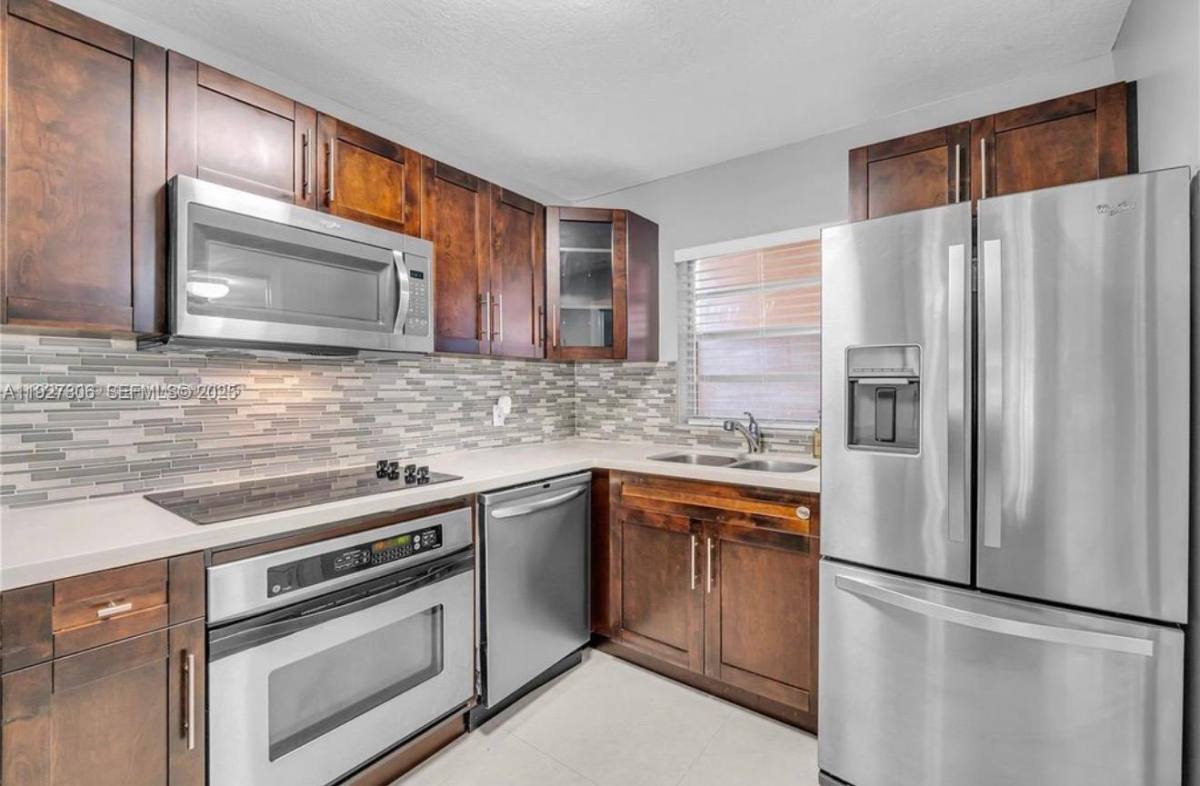 Apartment for rent at 9431 Live Oak Place #205, Fort Lauderdale, FL 33324