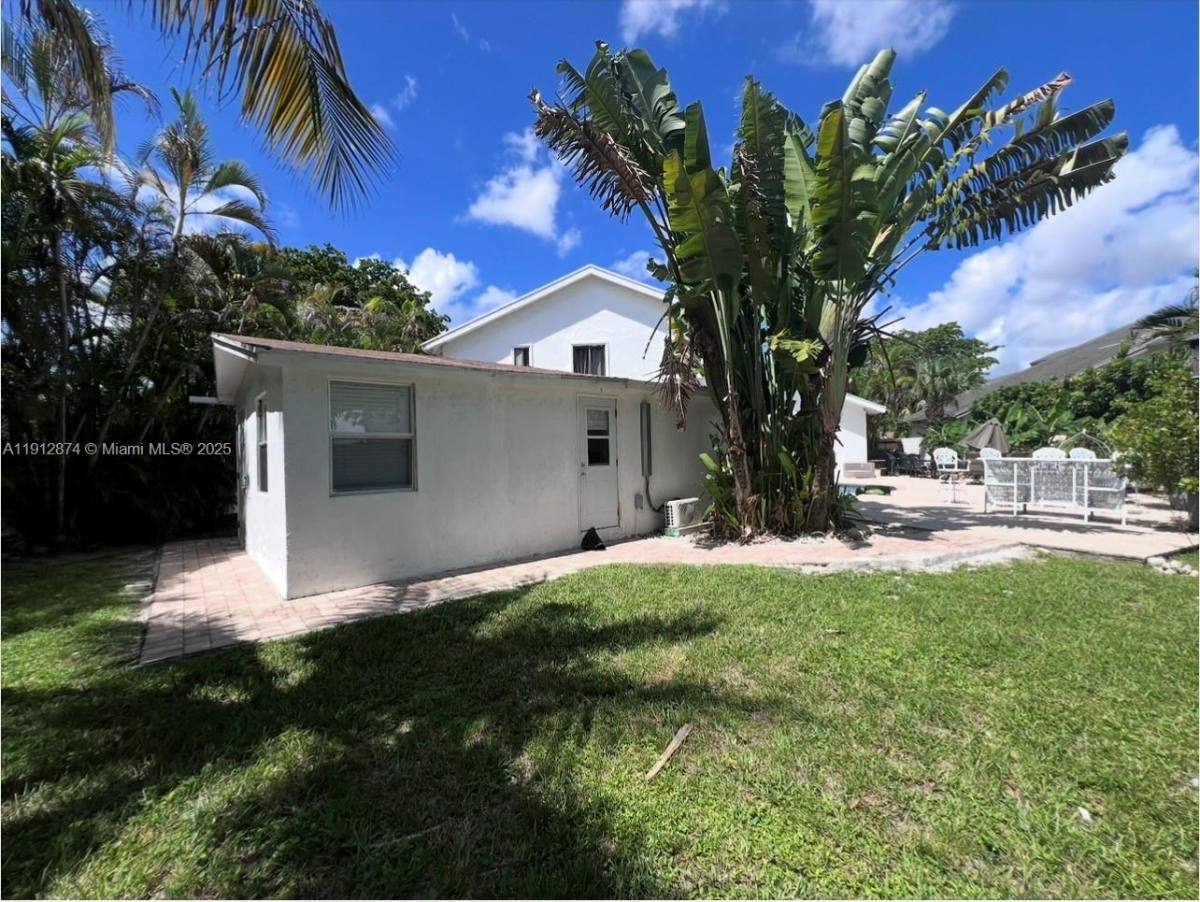 Apartment for rent at 624 NE 205th Terrace #624REAR, Miami, FL 33179