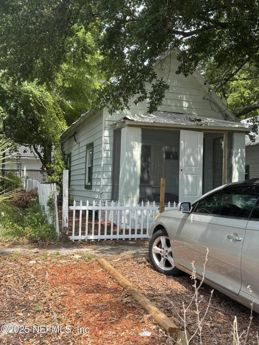 Apartment for rent at 946 Spearing St #946, Jacksonville, FL 32206