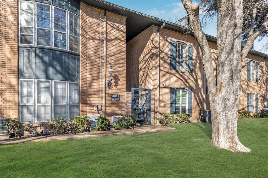 Condo for rent at 6011 E University Blvd #247, Dallas, TX 75206