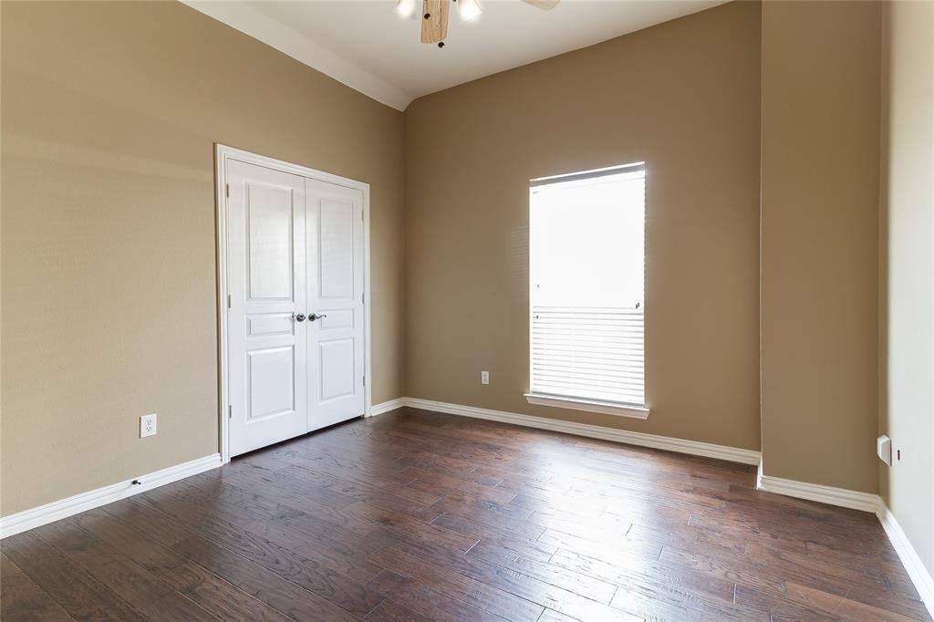 Apartment for rent at 8505 Olivia St, Frisco, TX 75035