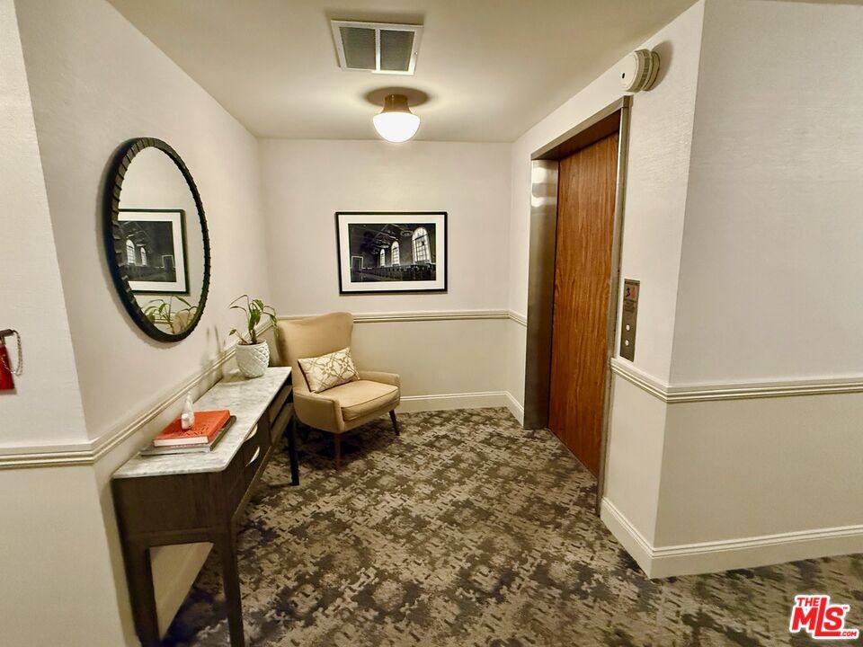 Condo for rent at 637 Wilcox Ave #6372D, Los Angeles, CA 90004